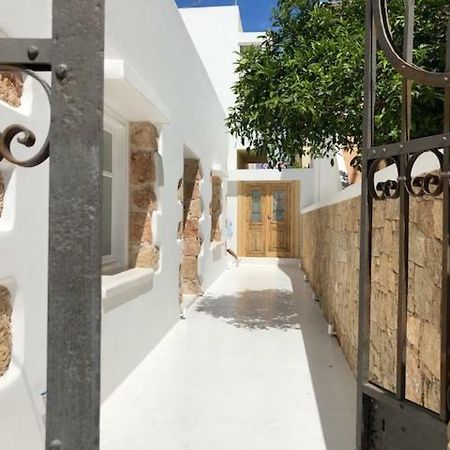 Kostis Parthenis Residence ماليا المظهر الخارجي الصورة